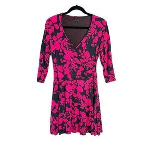 Garnet Hill Brianna Wrap Dress Pink Gray Floral Floral Print 3/4 sleeves M
